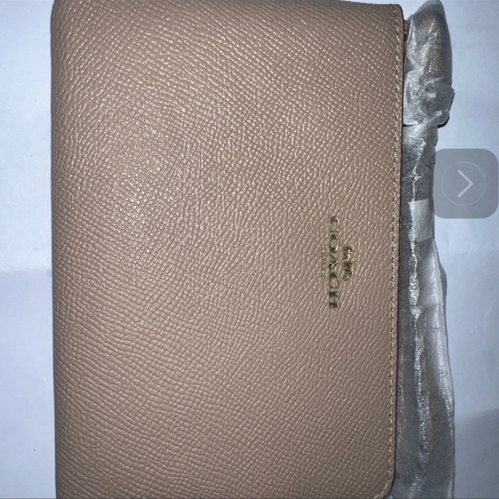 Coach Corner Zip Wristlet